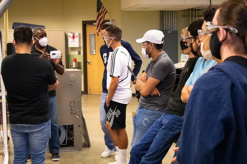 Heating & Air Conditioning Technology Program in Aurora