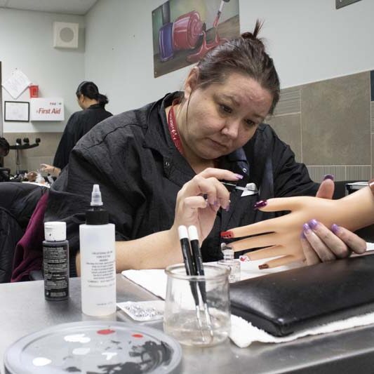 Private Nail Techs Vs. Nail Salons; Who's Who In the Oxford Area -  HottyToddy.com